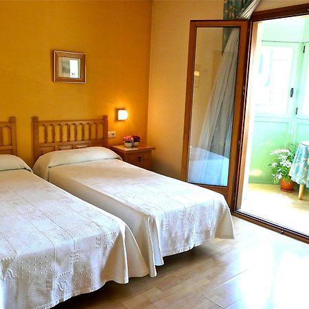 Hotel Nice La Seu d'Urgell Luaran gambar