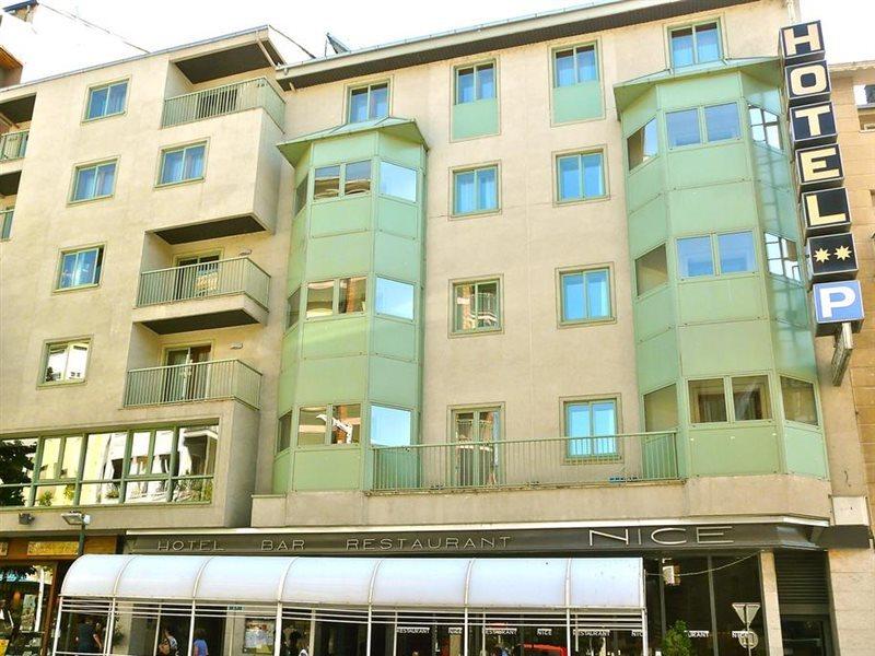 Hotel Nice La Seu d'Urgell Luaran gambar