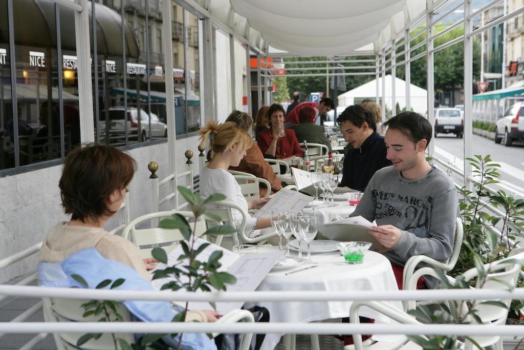 Hotel Nice La Seu d'Urgell Luaran gambar